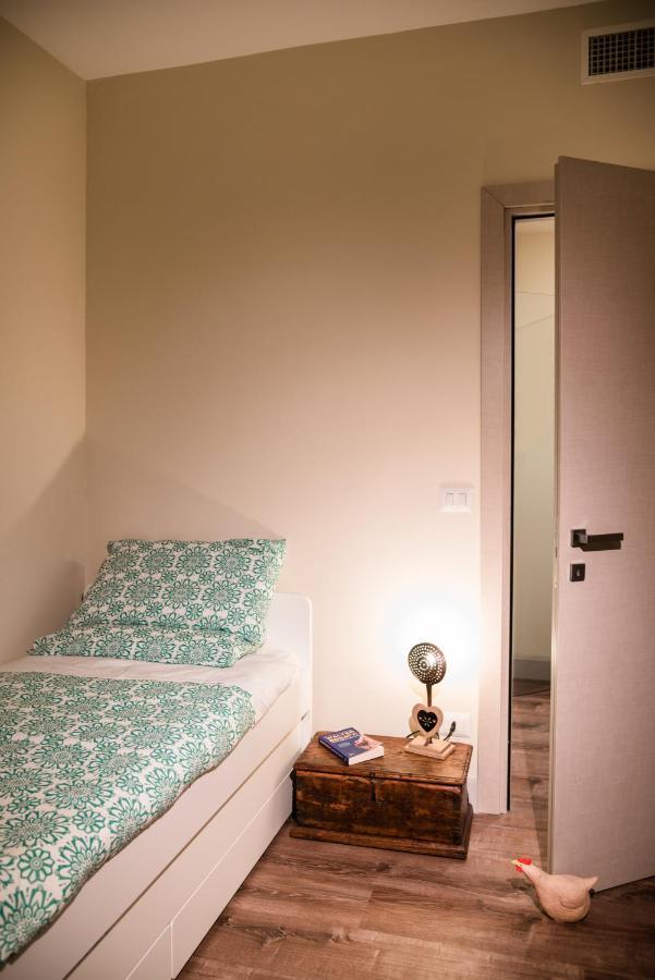 Cosy En Ville Apartment In Aosta Center Exterior foto